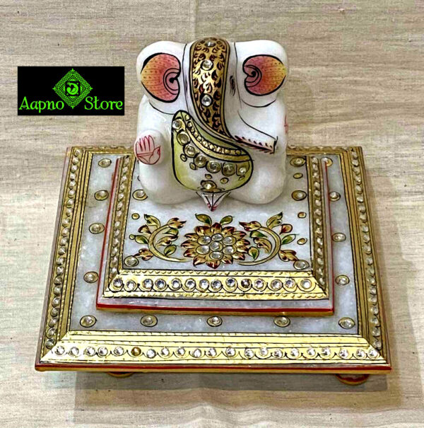 0581CRH- MARBLE CHOKI GANESH WITH GOLD LEAF WORK